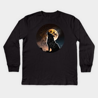 wolf looking to the moon Kids Long Sleeve T-Shirt